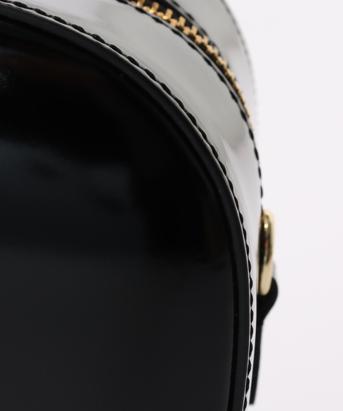 CHRISTIAN VILLA（クリスチャンヴィラ）の「CHRISTIAN VILLA /クリスチャン ヴィラ ガラスレザーバッグ（ショルダーバッグ・レディース・ブラック・FREE）」の6枚目の写真