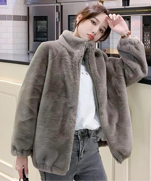 AMAJI(アマジ)の「エコファージップアップジャケット(ムートンコート・レディース・グレー/オフホワイト・MEDIUM/LARGE/X-LARGE)」の11枚目の写真