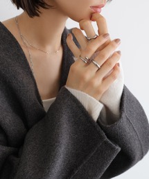 evernavy（エバーネイビー）の「【金属アレルギー対応/サージカルステンレス】ドロップオープンリング（リング）」