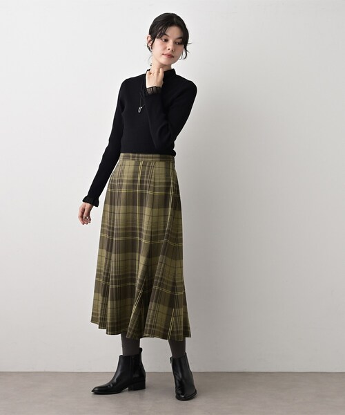 Dessin（デッサン）の「【洗える】チェック柄起毛フレアスカート（スカート・レディース・ブラック系2/カーキ系2/レッド系4・01/02/03/00）」の9枚目の写真