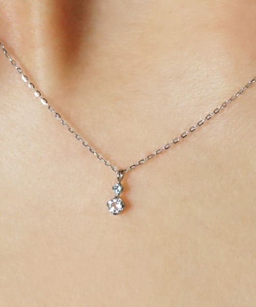 TAKE-UP（テイクアップ）の「K10ダイヤモンド　ホワイトトパーズシンプルネックレス( WG)（ネックレス・レディース・ホワイトゴールド・FREE）」の2枚目の写真