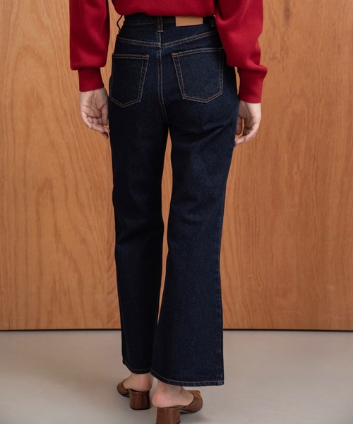 I_am(アイアム)の「semi flare silhouette denim【I_am × kimina】 / セミフレアシルエットデニム(デニムパンツ・レディース・ネイビー/ブルー・X-SMALL/SMALL/MEDIUM)」の13枚目の写真