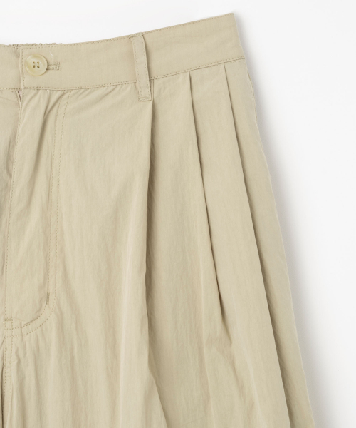 Millo Archive（ミロ アーカイブ）の「スリータックワイドチノパンツ[ベージュ]（その他パンツ・メンズ・その他・MEDIUM/LARGE）」の3枚目の写真