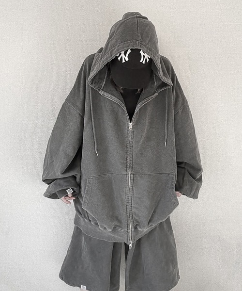YACA（ヤーカ）の「Pigment Zip Parka/ピグメントジップパーカー【unisex item】（パーカー・レディース・チャコールグレー/ライトグレー・FREE）」の4枚目の写真