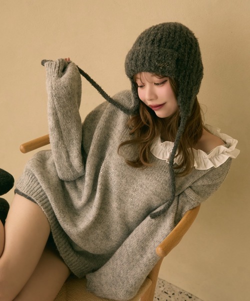 TITTY&CO.（ティティーアンドコー）の「フリル襟付きラメ刺繍ニット（ニット/セーター・レディース・ネイビー/アイボリー/グレー・FREE）」の3枚目の写真