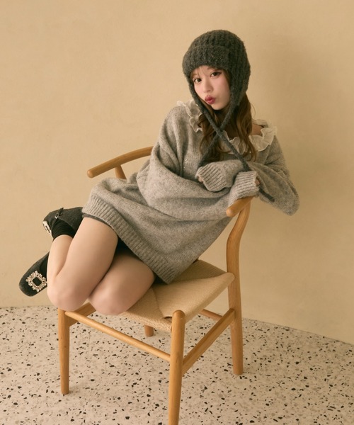 TITTY&CO.（ティティーアンドコー）の「フリル襟付きラメ刺繍ニット（ニット/セーター・レディース・ネイビー/アイボリー/グレー・FREE）」の7枚目の写真