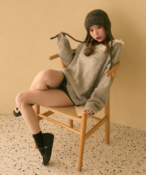 TITTY&CO.（ティティーアンドコー）の「フリル襟付きラメ刺繍ニット（ニット/セーター・レディース・ネイビー/アイボリー/グレー・FREE）」の8枚目の写真