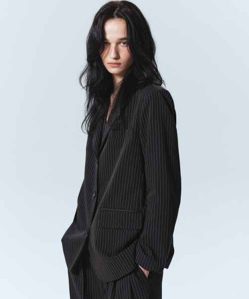NICK&NICOLE(ニックアンドニコール)の「TAILORED STRIPE SINGLE JACKET_BLACK(テーラードジャケット・レディース・その他・MEDIUM/LARGE)」の7枚目の写真