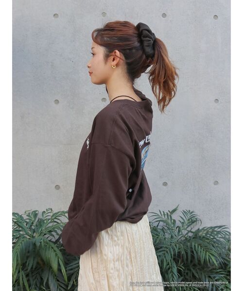 Ungrid（アングリッド）の「JeepロゴロングスリーブTee（Tシャツ/カットソー・レディース・ブラウン/ライトグレー/オフホワイト・FREE）」の16枚目の写真