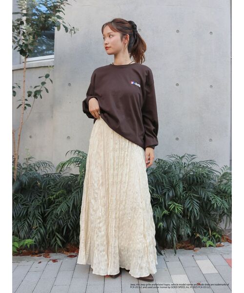 Ungrid（アングリッド）の「JeepロゴロングスリーブTee（Tシャツ/カットソー・レディース・ブラウン/ライトグレー/オフホワイト・FREE）」の19枚目の写真