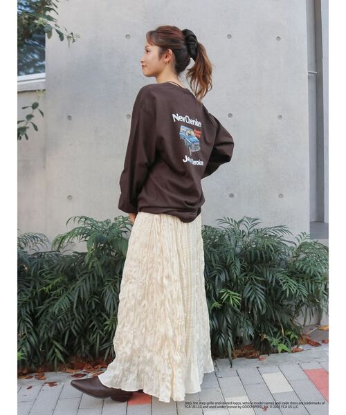 Ungrid（アングリッド）の「JeepロゴロングスリーブTee（Tシャツ/カットソー・レディース・ブラウン/ライトグレー/オフホワイト・FREE）」の20枚目の写真