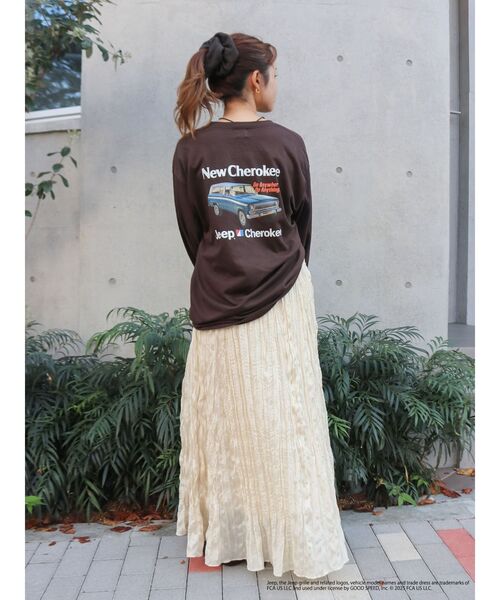 Ungrid（アングリッド）の「JeepロゴロングスリーブTee（Tシャツ/カットソー・レディース・ブラウン/ライトグレー/オフホワイト・FREE）」の21枚目の写真