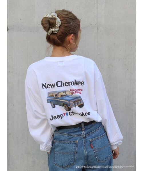 Ungrid（アングリッド）の「JeepロゴロングスリーブTee（Tシャツ/カットソー・レディース・ブラウン/ライトグレー/オフホワイト・FREE）」の2枚目の写真