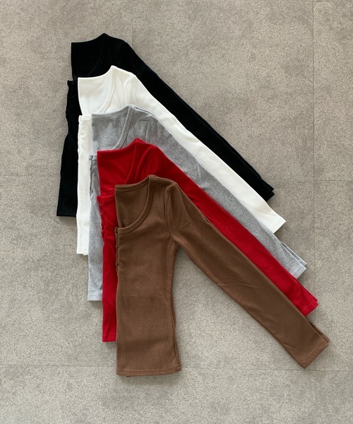 Teem Store(チームストア)の「【裏「微」起毛】【5色展開】【S~Lサイズ選べる】あったかいコンパクト ヘンリーネックロンT(Tシャツ/カットソー・レディース・ホワイト/ブラウン/レッド/ブラック/グレー・S/M/L)」の22枚目の写真