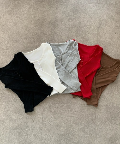 Teem Store(チームストア)の「【裏「微」起毛】【5色展開】【S~Lサイズ選べる】あったかいコンパクト ヘンリーネックロンT(Tシャツ/カットソー・レディース・ホワイト/ブラウン/レッド/ブラック/グレー・S/M/L)」の21枚目の写真
