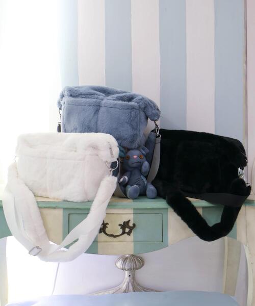 Whinny(ホワイニー)の「Whinny/《2WAY仕様♪》すやすや脱ニートバッグ♪(ショルダーバッグ・レディース・ホワイト/ブラック/サックスブルー・FREE)」の18枚目の写真