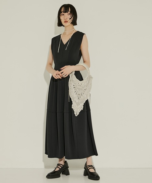 tanakadaisuke(タナカダイスケ)の「【tanakadaisuke/タナカダイスケ】scale braid embroidery bag/スケール ブレイドエンブロイダリーバッグ(ハンドバッグ・レディース・シルバー・FREE)」の5枚目の写真