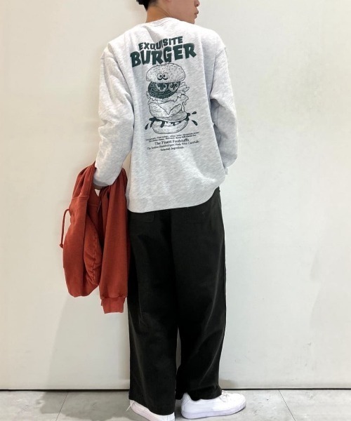 Right-on(ライトオン)の「バックフードプリント クルーネックトレーナー (インパクトプリント / レギュラーフィット / TC裏起毛 / ストリートスタイル)(スウェット・メンズ・ブラック/ネイビー/ライトグレー・M/L/XL)」の8枚目の写真