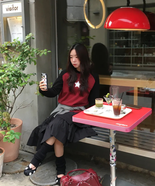 AWESOME STUDIO(オーサムスタジオ)の「スタラグランスリーブTシャツワイン(Tシャツ/カットソー・レディース・バーガンディー・FREE)」の10枚目の写真