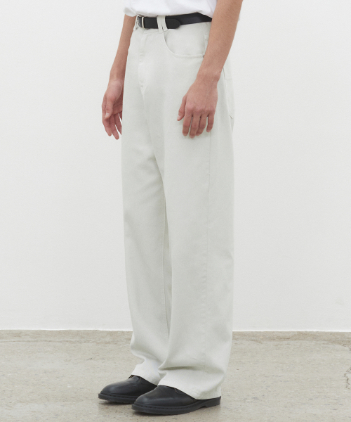 DECET（デケト）の「Mid Rise Wide Jeans DCPT027LightGray（デニムパンツ・レディース・その他・26/30/28）」の3枚目の写真