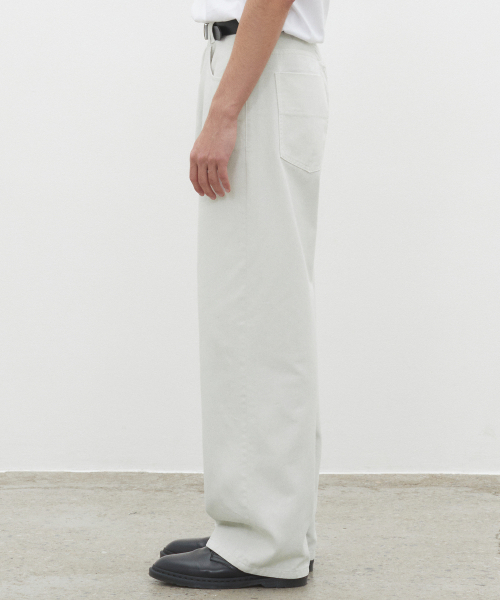 DECET（デケト）の「Mid Rise Wide Jeans DCPT027LightGray（デニムパンツ・レディース・その他・26/30/28）」の4枚目の写真