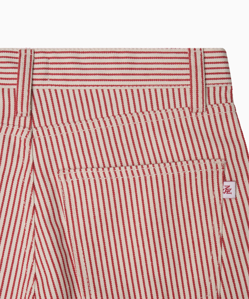 MENASOO（ミナス）の「Stripe Denim Short Pants_Red（その他パンツ・レディース・レッド・2/1）」の3枚目の写真