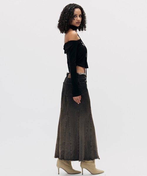 SETSETSET（セットセットセット）の「GRADATION MERMAID FIT DENIM SKIRT BLACK（スカート・レディース・その他・MEDIUM）」の5枚目の写真