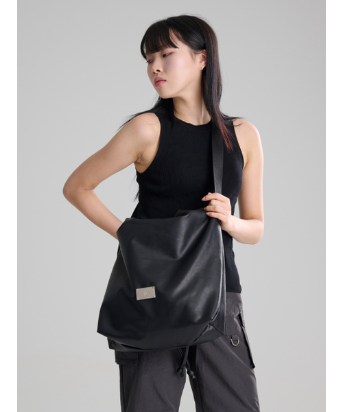 Salad bowls（サラダボール）の「LEATHER CITY CROSS BAG [BLACK]（メッセンジャーバッグ・レディース・ブラック・FREE）」の11枚目の写真