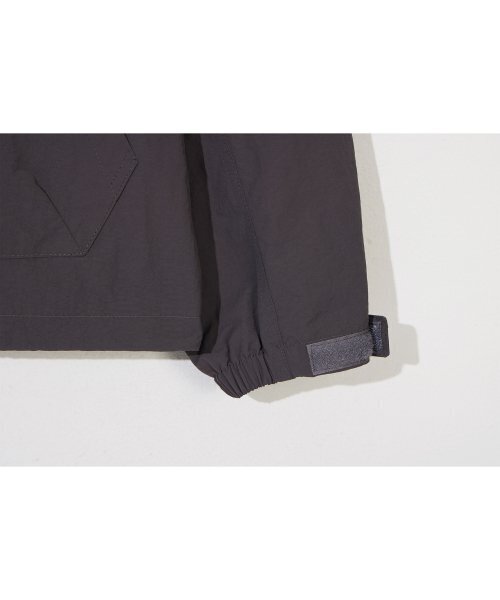 DYSFUNCT(ディスファンクト)の「Cly Windbreaker Parka Jacket (CHARCOAL)(ナイロンジャケット・レディース・その他・LARGE/MEDIUM/SMALL)」の4枚目の写真