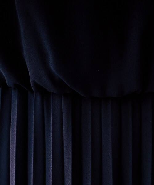 UNTITLED（アンタイトル）の「【セレモニー/フォーマル/洗える】ボウタイ プリーツワンピース（ワンピース・レディース・ネイビー/ライトベージュ/サックスブルー・00/01/02/03/04/42/44/46/48/50）」の19枚目の写真