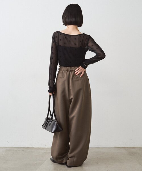 LOUNGEDRESS（ラウンジドレス）の「モノグラムシアープルオーバー（Tシャツ/カットソー・レディース・ブラック/ベージュ・FREE）」の21枚目の写真