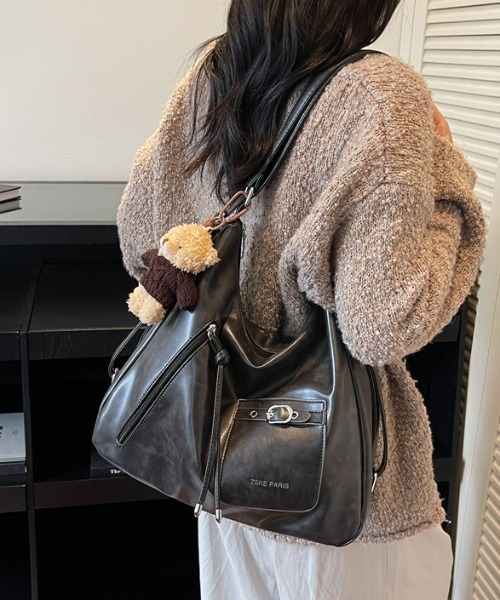 SHEPP(シープ)の「【3WAY/大容量!】フロントポケット フェイクレザーリュック ショルダートート(ショルダーバッグ・レディース・ブラウン/ブラック/ダークブラウン・F)」の22枚目の写真