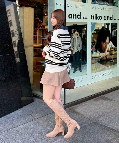 continuer de NICE CLAUP(コンティニューデナイスクラップ)の「デニム衿BIGニット(ニット/セーター・レディース・その他12/オフホワイト/ネイビー/トップグレー/その他1・FREE)」の16枚目の写真