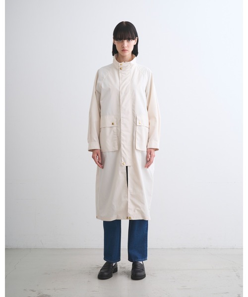 Traditional Weatherwear(トラディショナルウェザーウェア)の「ELGIN LONG(ステンカラーコート・レディース・ブルー系その他7/ブロンズ/オフホワイト・32/30)」の4枚目の写真