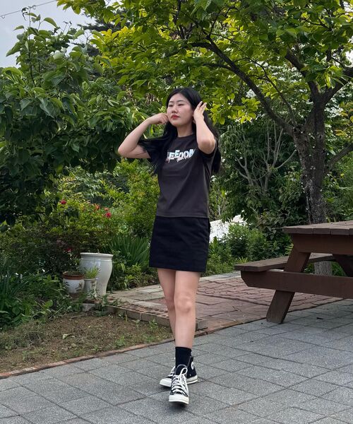 DANGLEDROP(ダングルドロップ)の「DGDP FREEDOMセミクロップ半袖Tシャツチャコール(Tシャツ/カットソー・レディース・その他・FREE)」の3枚目の写真