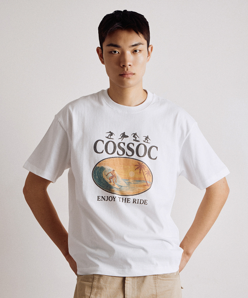 COSO(コソ)の「サーフライドグラフィックTシャツ (ホワイト)(Tシャツ/カットソー・メンズ・ホワイト・S/M/L)」の1枚目の写真
