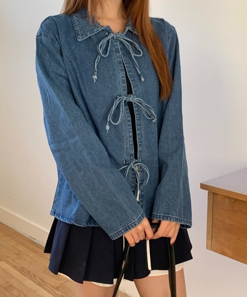 ViViDAY(ビビデー)の「フロントリボンデニムジャケット(ブルゾン・レディース・ブルー/ブラック・M)」の14枚目の写真