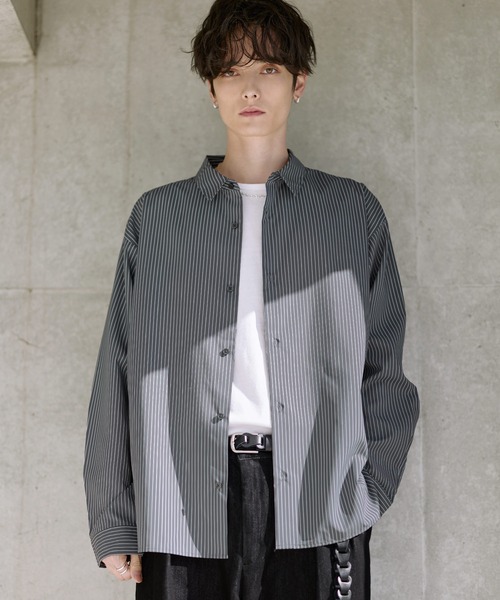 ETELIO（エテリオ）の「イージーケアレギュラーカラーブロードシャツ（シャツ/ブラウス・メンズ・ブルー/チャコール/ストライプ/ホワイト・S/M/L/XL）」の4枚目の写真