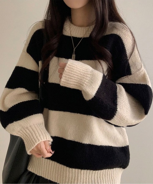 AMAJI(アマジ)の「ボーダーニットプルオーバー(ニット/セーター・レディース・グレー/ベージュ・LARGE/MEDIUM/SMALL)」の5枚目の写真