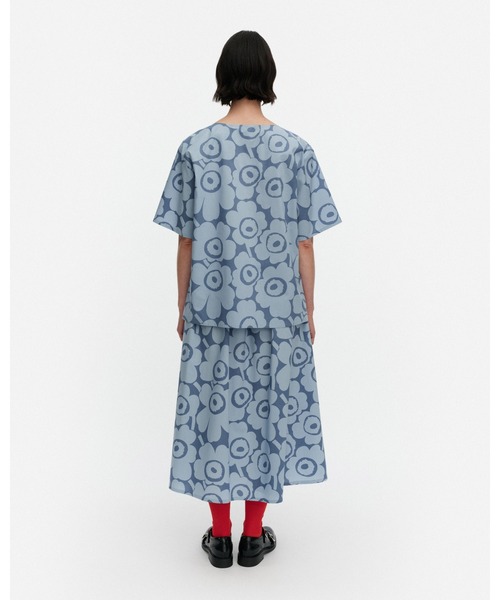 marimekko(マリメッコ)の「【ASIA EXCLUSIVE】Ae Harso Unikko / Shirt(Tシャツ/カットソー・レディース・ライトブルー・36/38/40/34)」の3枚目の写真