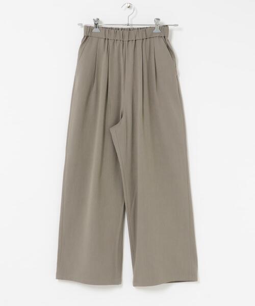 URBAN RESEARCH DOORS（アーバンリサーチドアーズ）の「『仁村紗和さん着用』『UR TECH』完声タックギャザーワイドパンツ（その他パンツ・レディース・ブラック/グレー系その他/チャコールグレー・LARGE/MEDIUM/SMALL）」の17枚目の写真