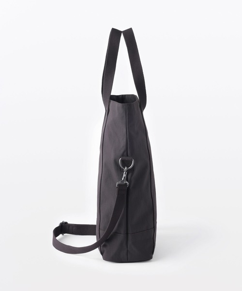 MUJI Labo(ムジラボ)の「〔MUJI Labo〕撥水2WAYバッグ 小(トートバッグ・メンズ・ダークネイビー/カーキ/ブラウン・FREE)」の4枚目の写真