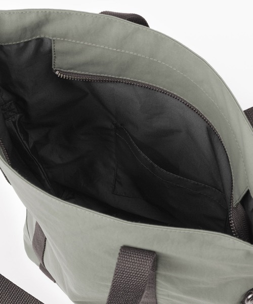MUJI Labo(ムジラボ)の「〔MUJI Labo〕撥水2WAYバッグ 小(トートバッグ・メンズ・ダークネイビー/カーキ/ブラウン・FREE)」の13枚目の写真