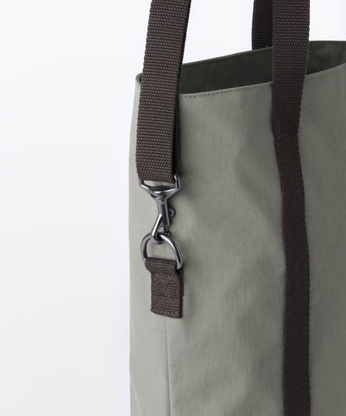 MUJI Labo(ムジラボ)の「〔MUJI Labo〕撥水2WAYバッグ 小(トートバッグ・メンズ・ダークネイビー/カーキ/ブラウン・FREE)」の15枚目の写真