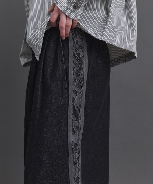 Confirm(コンファーム)の「Lace Line Pants / レースライン ワイド デニムパンツ メンズ レディース ユニセックス(デニムパンツ・メンズ・ブラック/ネイビー・S/M/L)」の21枚目の写真