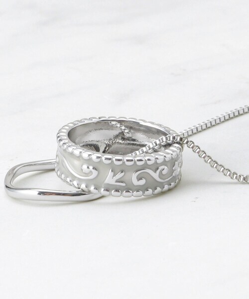 SHOO・LA・RUE（シューラルー）の「エポリングネックレス（ネックレス・レディース・シルバー/ゴールド/ピンクゴールド・00）」の11枚目の写真