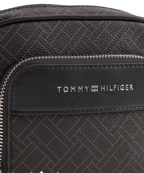 TOMMY HILFIGER(トミーヒルフィガー)の「フラッグモノグラムミニリポーターバッグ(ボディバッグ/ウエストポーチ・メンズ・ブラック/ブルー・FREE)」の5枚目の写真