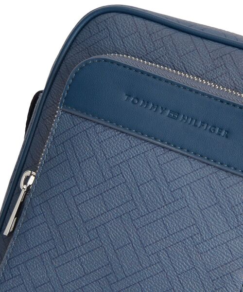 TOMMY HILFIGER(トミーヒルフィガー)の「フラッグモノグラムミニリポーターバッグ(ボディバッグ/ウエストポーチ・メンズ・ブラック/ブルー・FREE)」の12枚目の写真