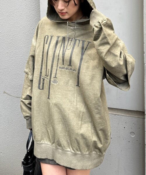 mline（エムライン）の「[mline]ペーパー レイヤーワンピース（パーカー・レディース・ベージュ/カーキ/ブラック・FREE）」の3枚目の写真