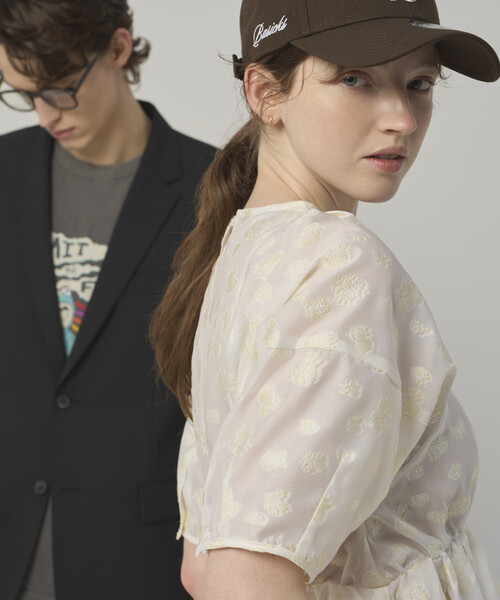 Firsthand（ファーストハンド）の「Firsthand/ファーストハンド フラワー シアージャガード ボリュームスリーブ ペプラムブラウス / 5分袖（シャツ/ブラウス・レディース・ホワイト/その他/ブラック・FREE）」の7枚目の写真